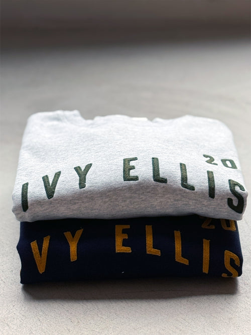 The Marquette | Unisex Crew Neck Sweatshirt - Heather Grey