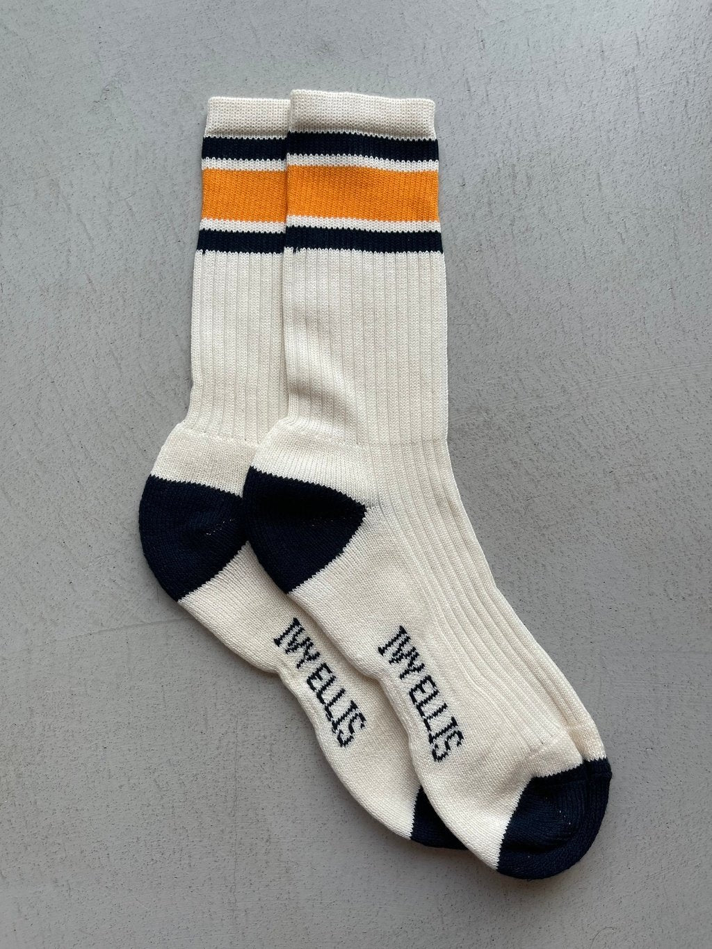 The Luckman Vintage Sport Cotton Crew Calf Men&#39;s Socks